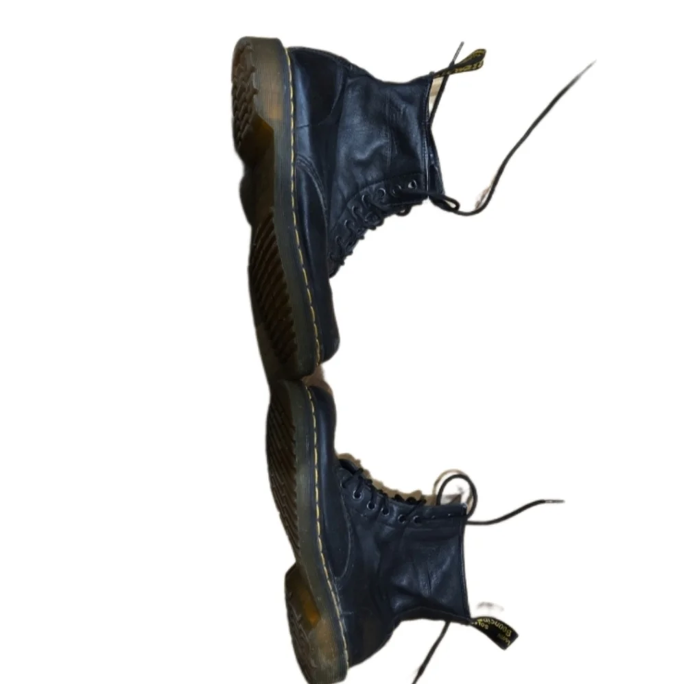 Dr. Martens - Picture 5 of 5